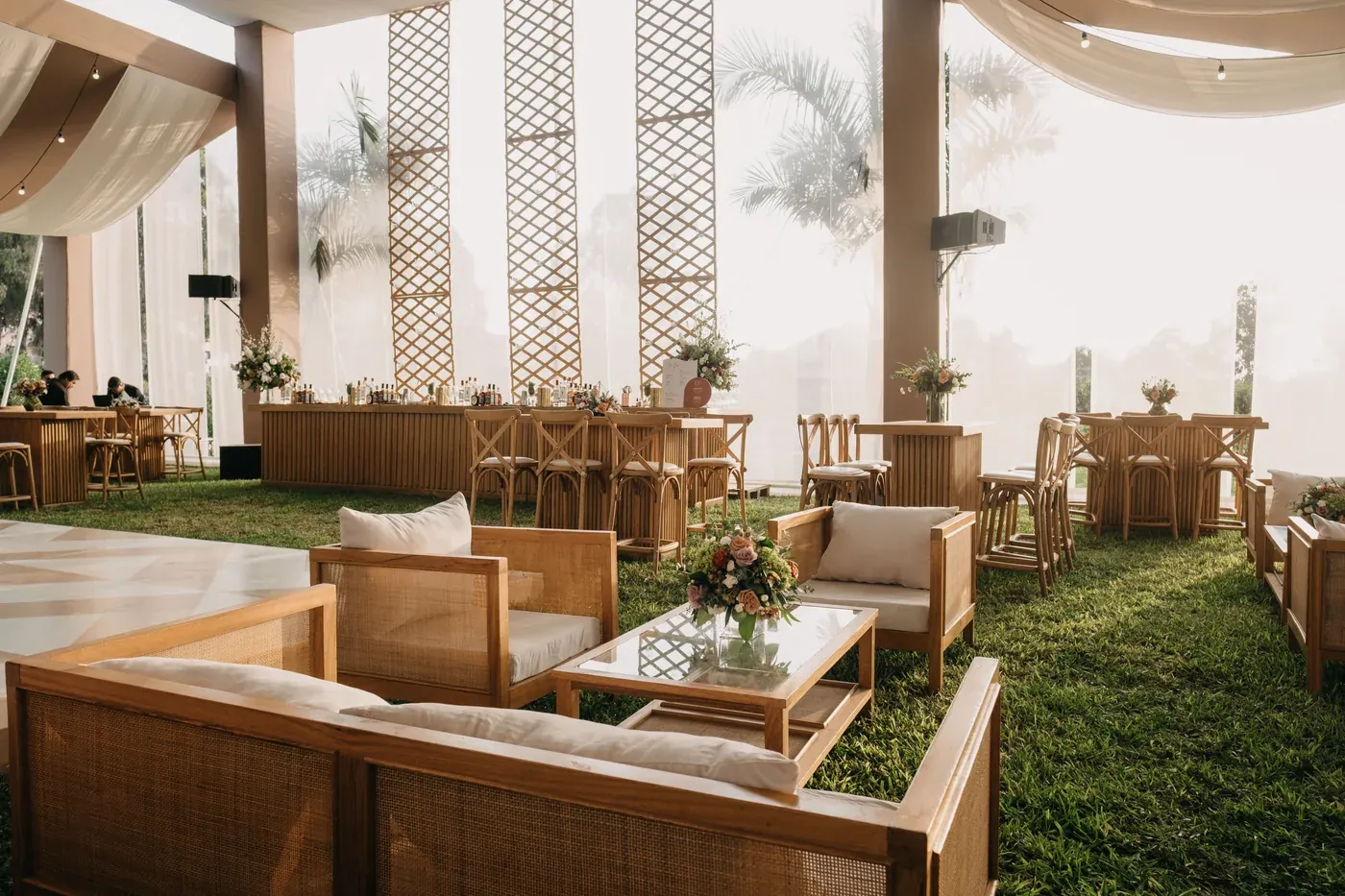 Ceremonia de boda en jardín privado — Fundo Cinco Olivos Lima
